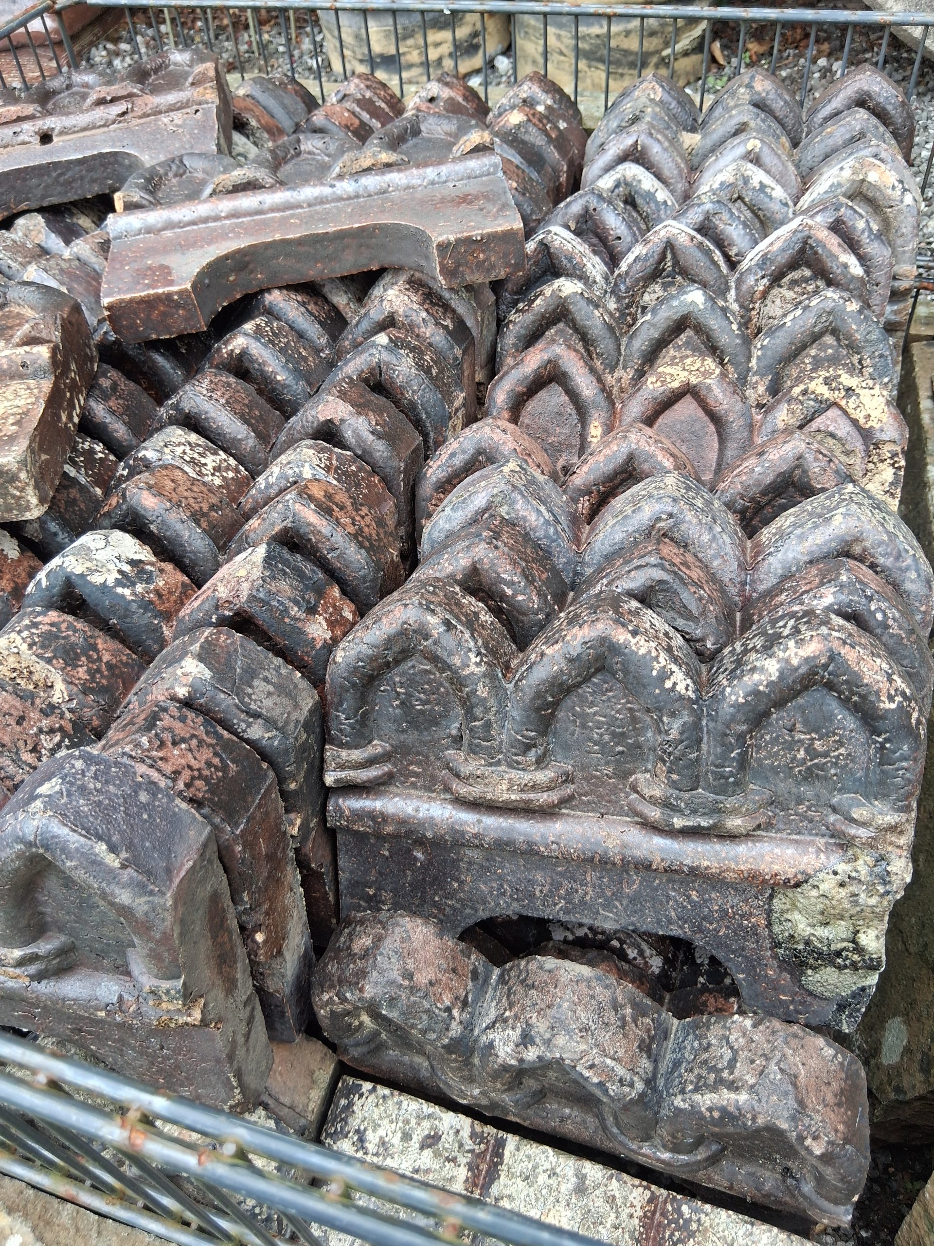 Beautiful Arched Saltglazed edging tiles - Image 3