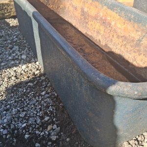 Roll top antique cast iron trough